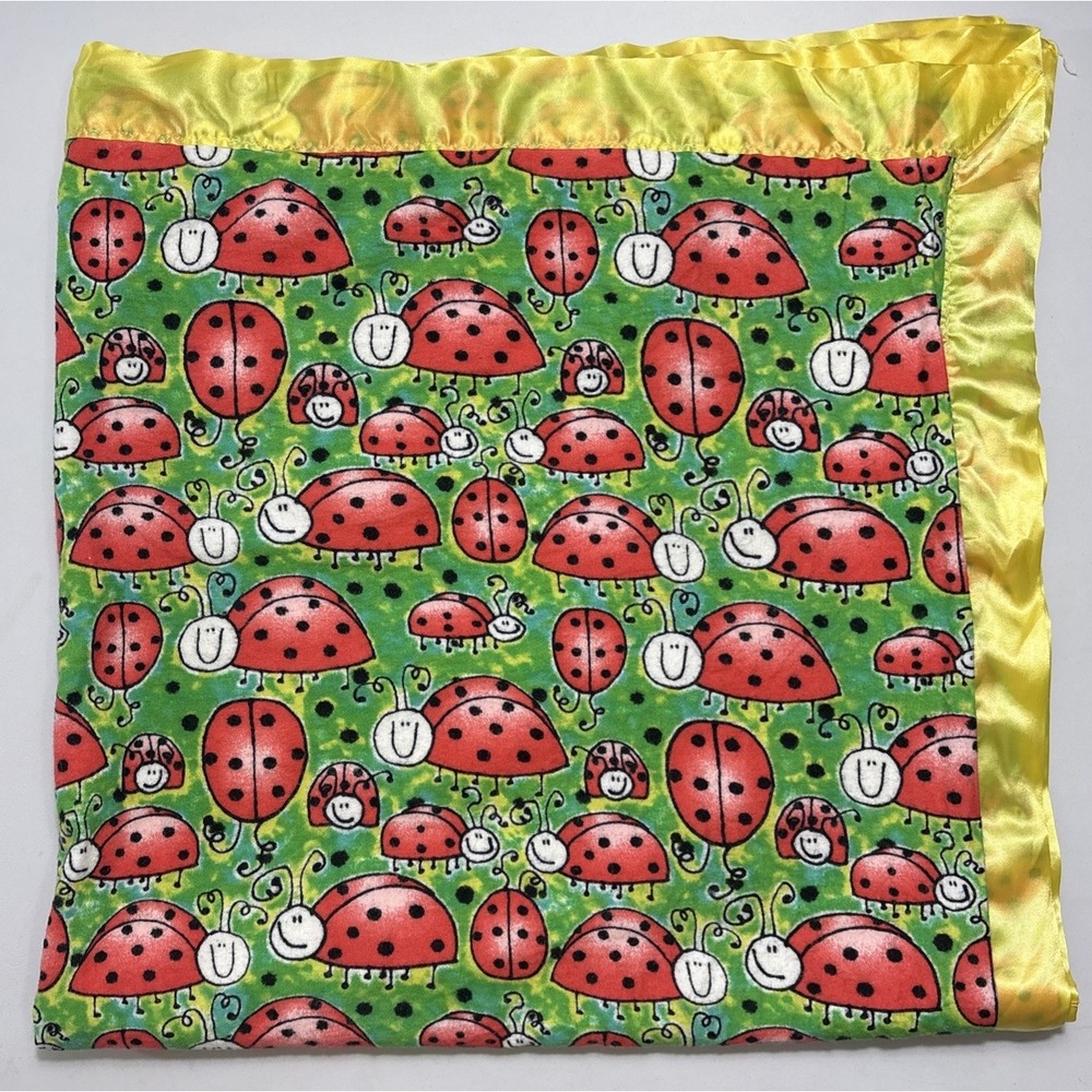 Handmade Ladybug Fleece Baby Blanket Yellow Satin Trim Border 39x38